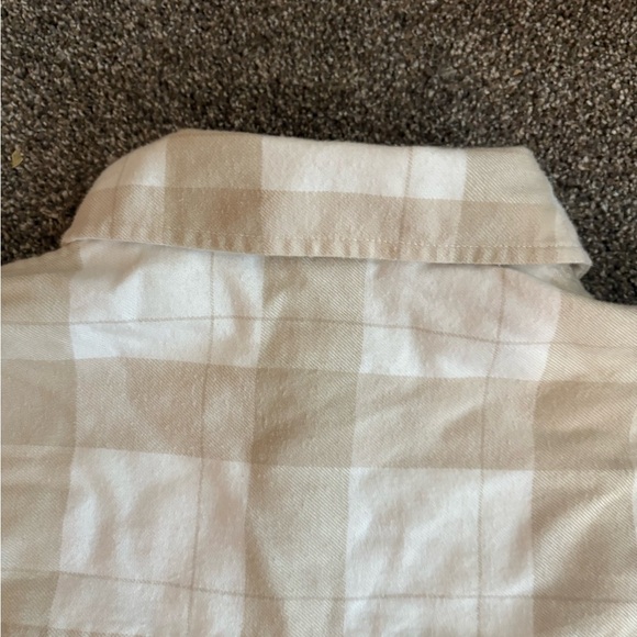 NWB American Eagle Oversized Plaid Button-Up Shirt - Picture 8 of 16